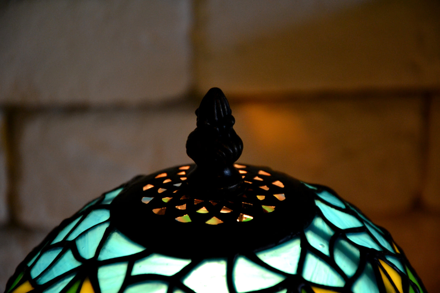 Stained glass lamp Tiffany style Bed side lamp Sunflower pattern Glass flowers Mother's day gift