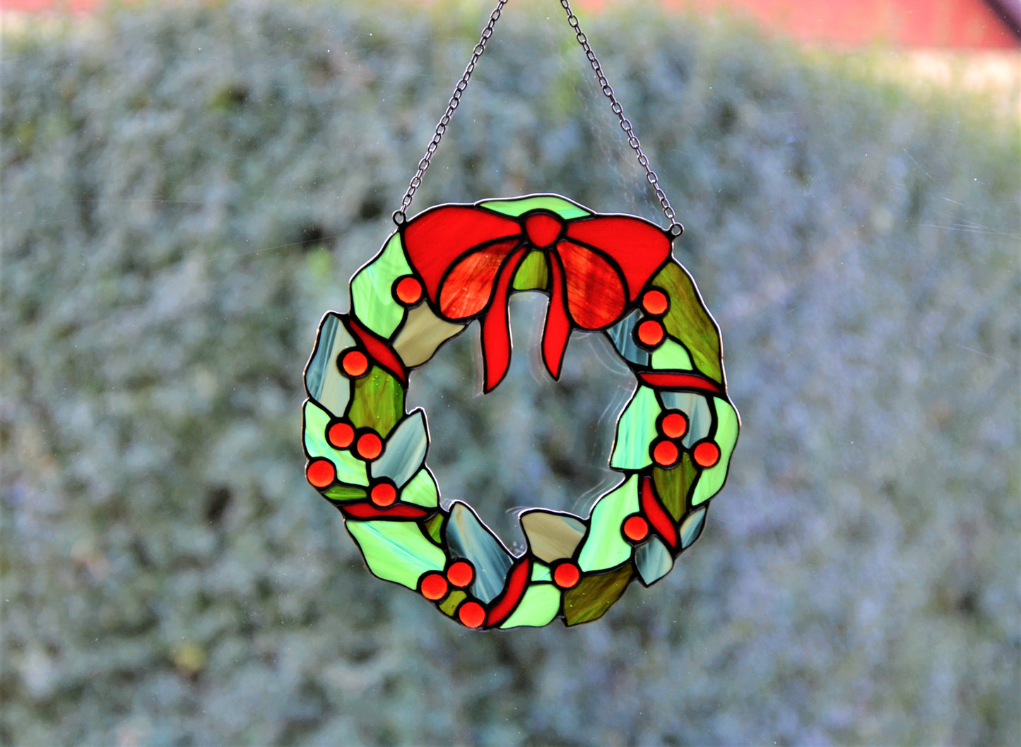 Stained glass window hanging Christmas wreath Suncatcher Wall decor Custom stained glass Christmas gift Door decor Garden hanging Glass art