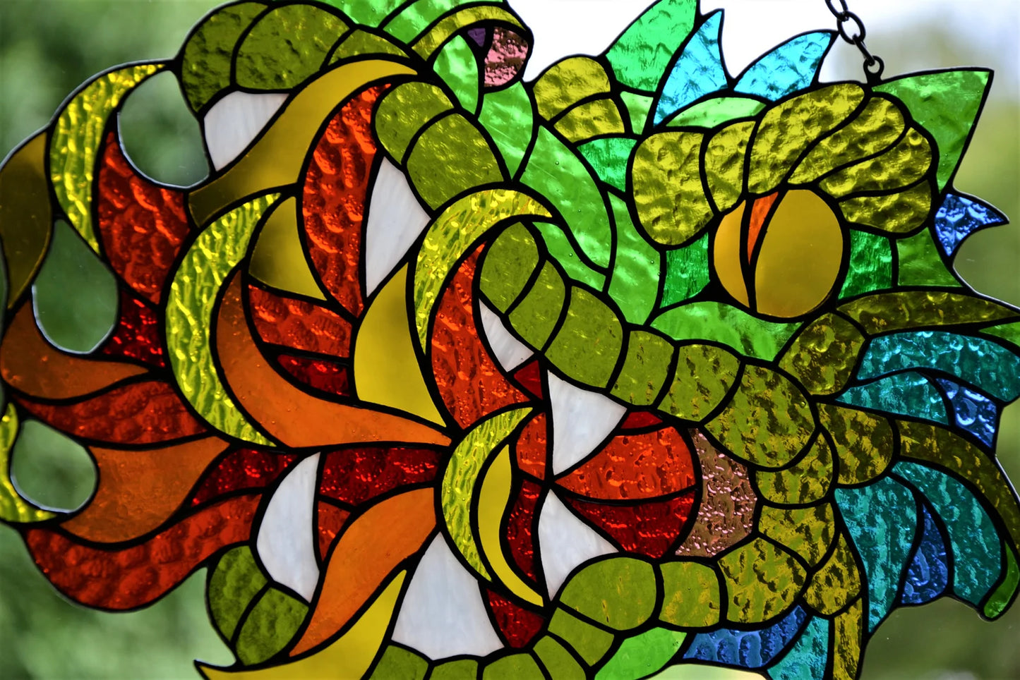 Stain glass suncatcher Dragon head Window hanging sun catcher Fantasy character Fire-breathing dragon Glass animsls Fairy tale Male gift